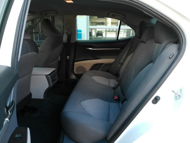 Used 2022 Toyota Camry LE image 16
