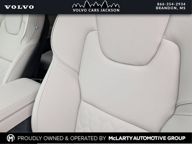 New 2026 Volvo XC90 B6 Plus AWD/4WD image 17