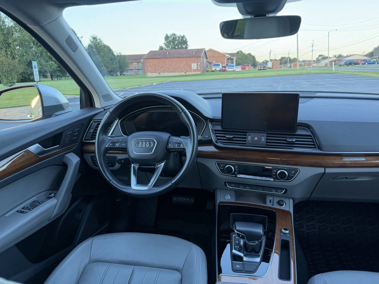 Used 2022 Audi Q5 2.0T Premium Plus AWD/4WD image 34