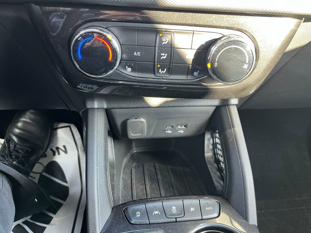 Certified 2024 Chevrolet TrailBlazer LT w/ LT Cold Weather Package image 22