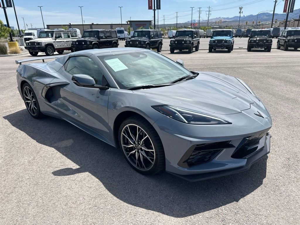 Used 2025 Chevrolet Corvette Stingray Preferred Conv w/ Z51 Performance Package RWD image 5