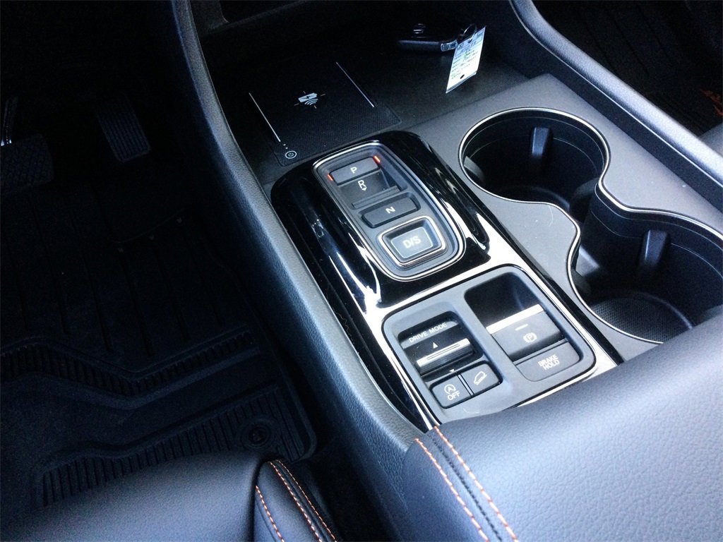 New 2025 Honda Pilot TrailSport image 17