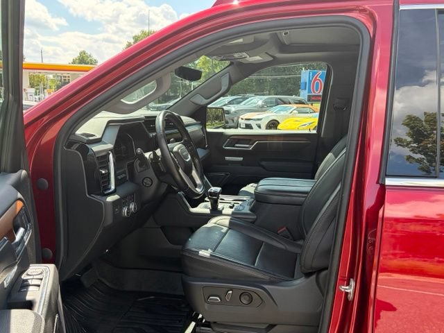 Used 2023 GMC Sierra 1500 Denali w/ Denali Reserve Package AWD/4WD image 16