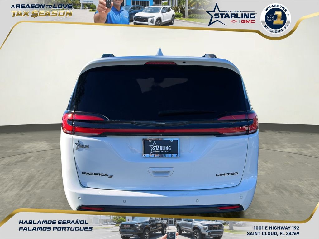 Used 2022 Chrysler Pacifica Limited w/ S Appearance Package image 5
