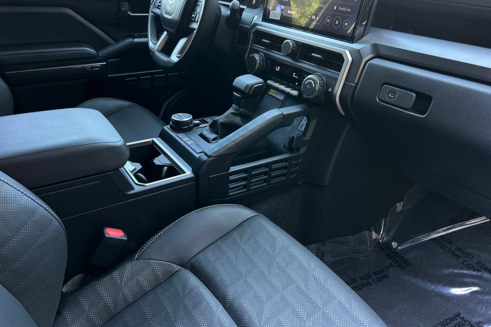 Certified 2026 Toyota 4Runner TRD Off-Road Premium AWD/4WD image 20