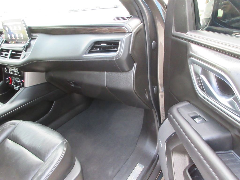 Certified 2021 Chevrolet Tahoe Z71 AWD/4WD image 19