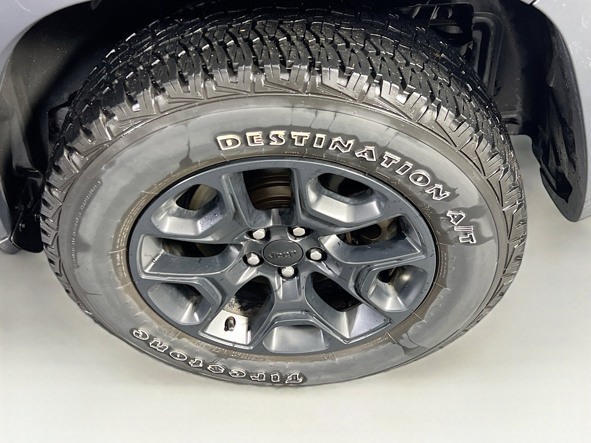 Used 2022 Jeep Cherokee Trailhawk w/ Sound & Nav Group AWD/4WD image 30