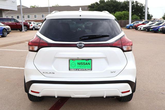 Certified 2024 Nissan Kicks SV FWD image 7