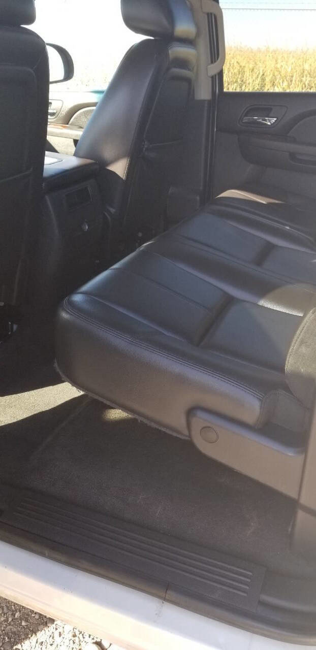 Used 2011 Chevrolet Silverado 1500 LTZ w/ LTZ White Diamond Edition image 8