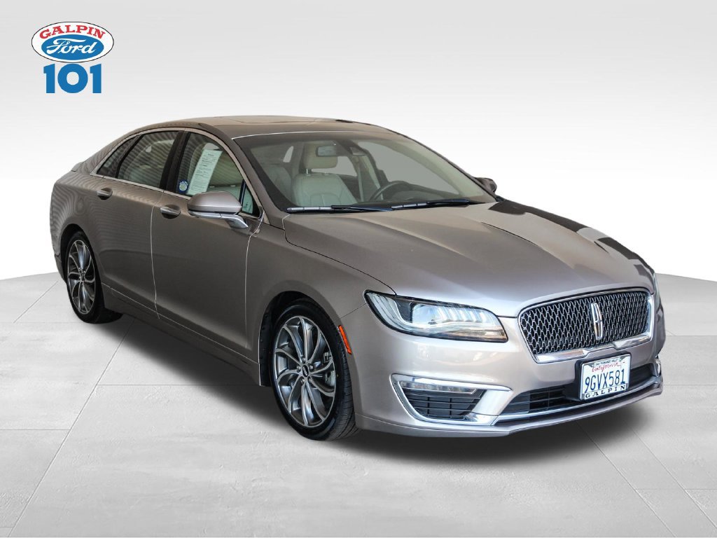Used 2019 Lincoln MKZ Reserve w/ Reserve Plus Package FWD image 3