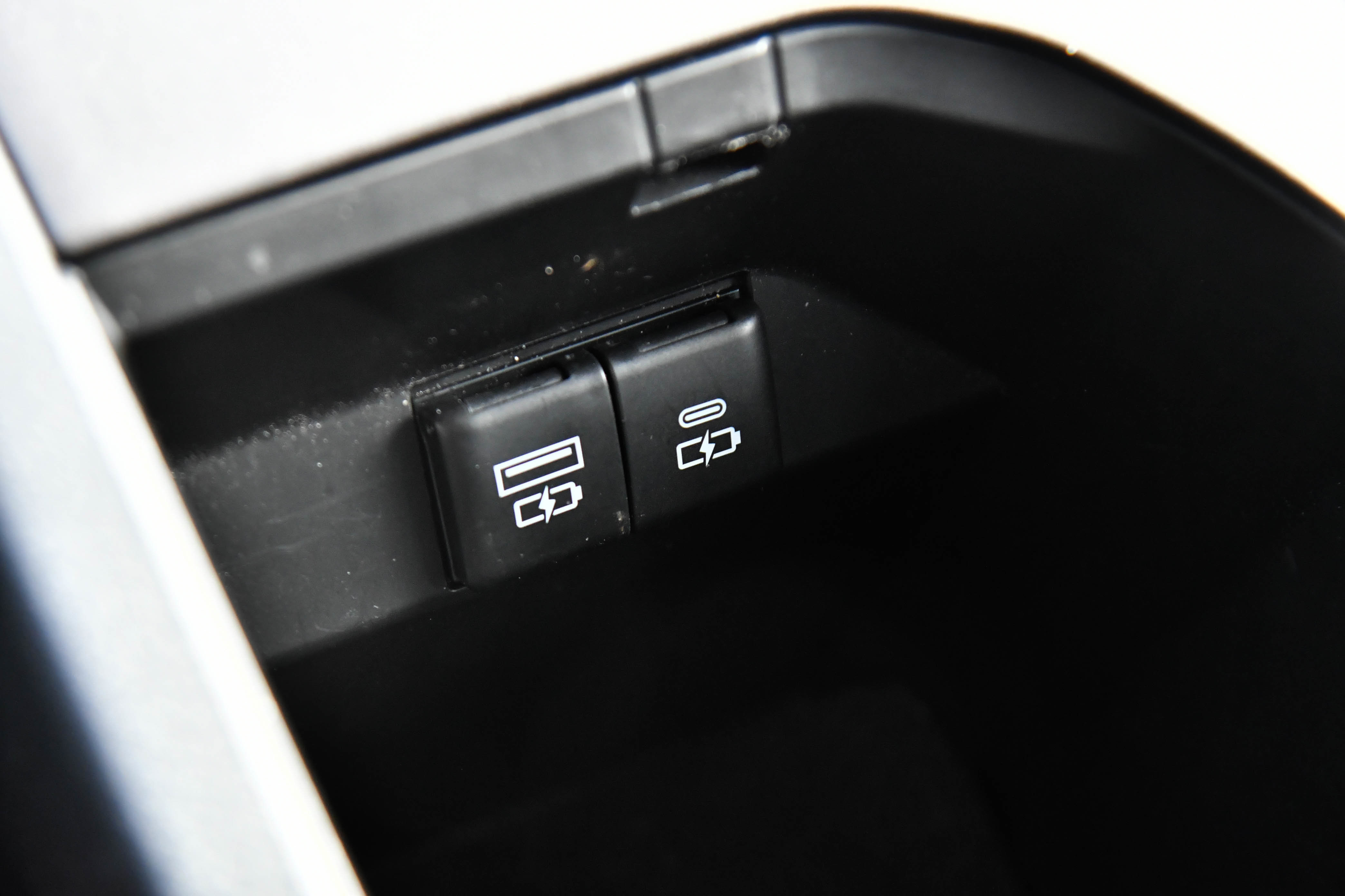 Used 2024 Toyota Camry SE image 26