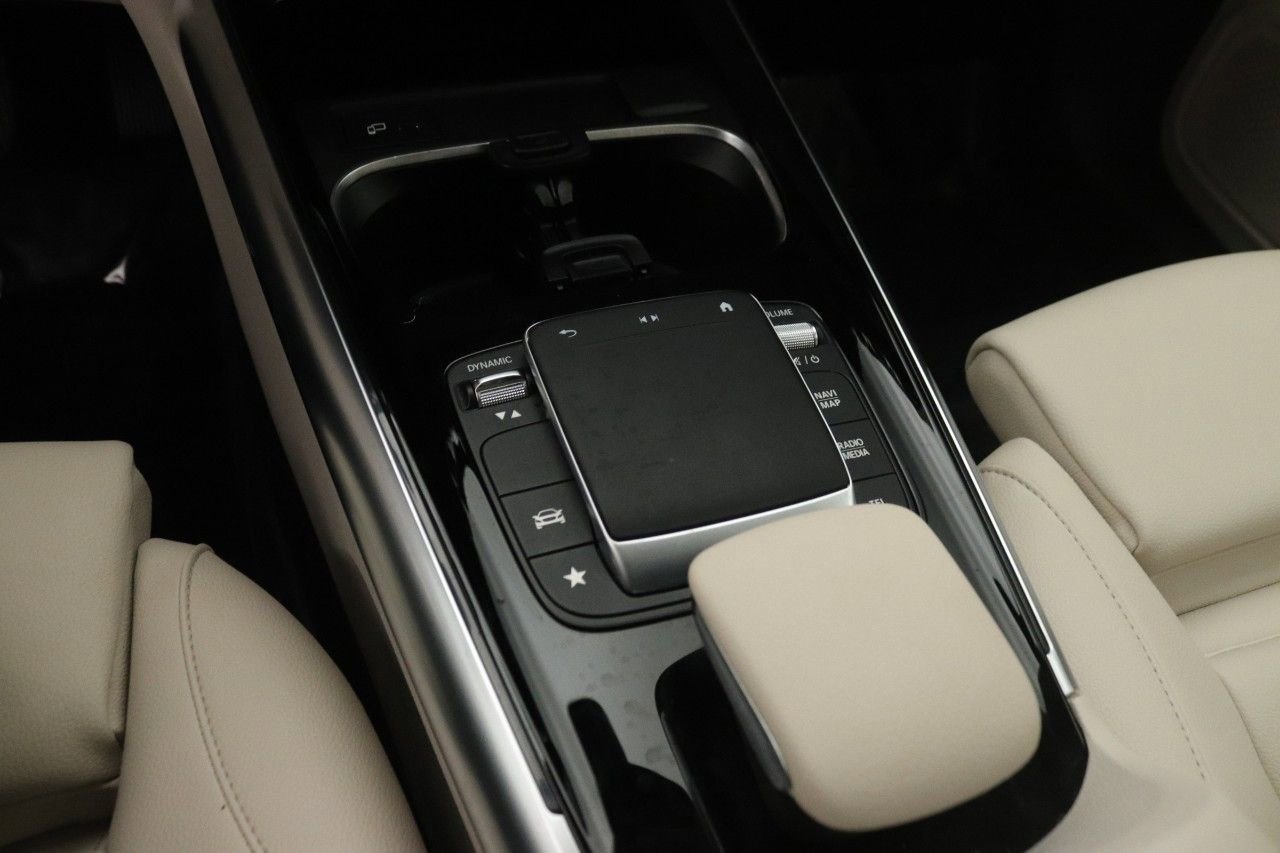 Certified 2023 Mercedes-Benz GLA 250 image 18