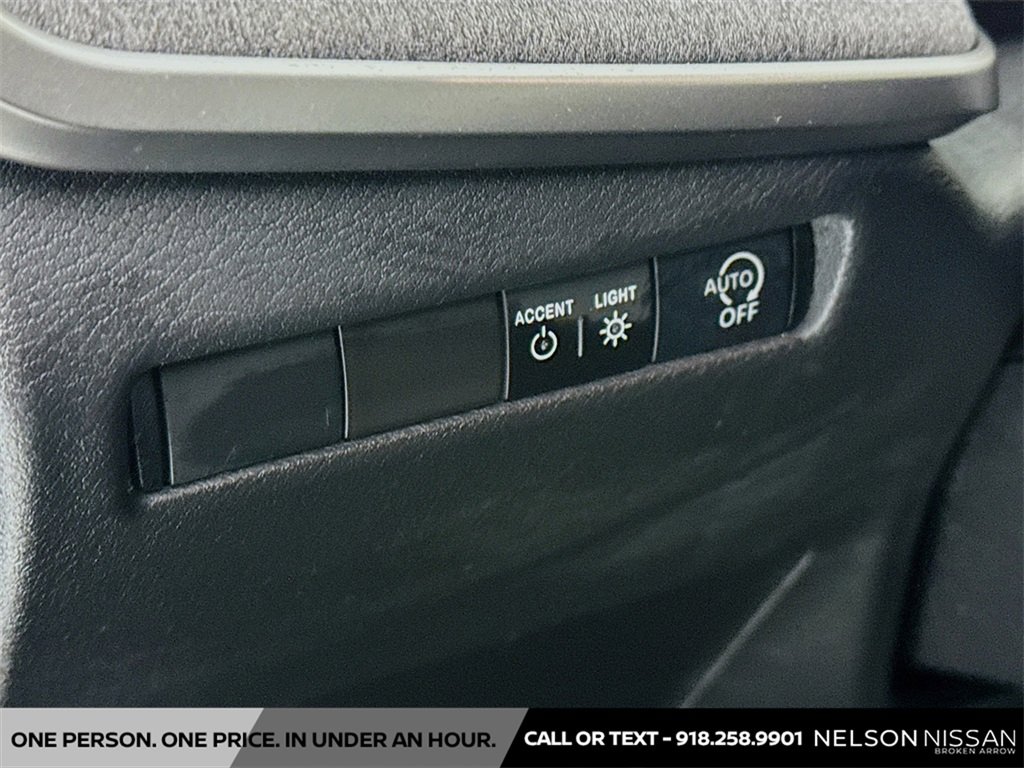 Certified 2025 Nissan Kicks SV w/ SV Premium Package image 10