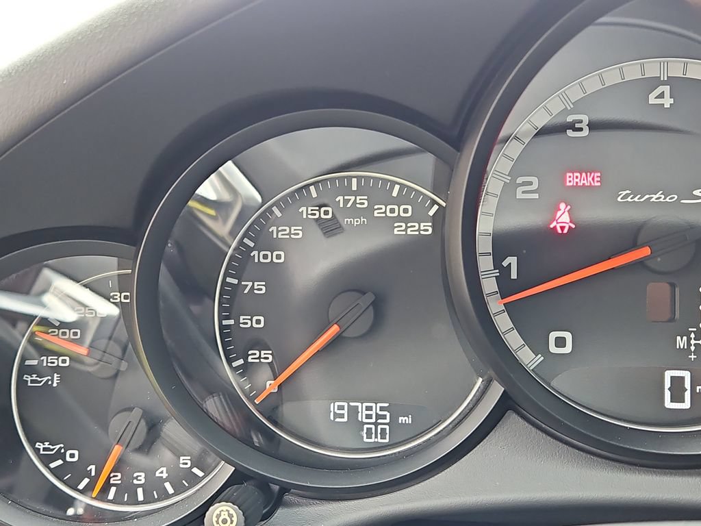 Used 2018 Porsche 911 Turbo S AWD/4WD image 18