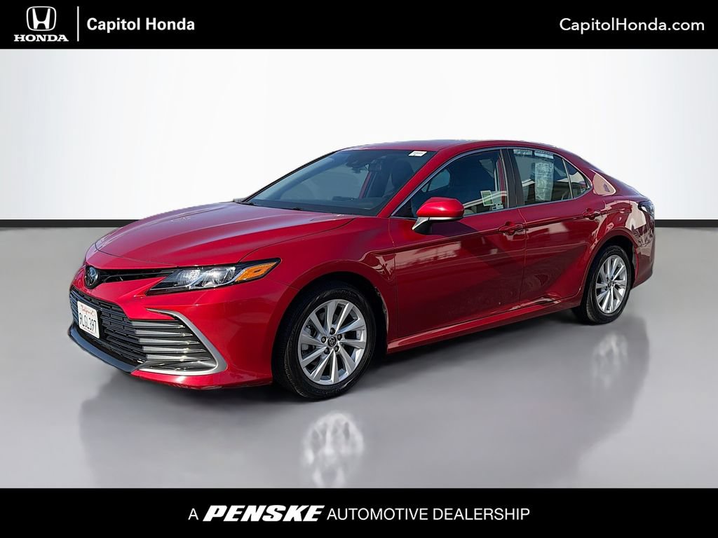 Used 2024 Toyota Camry LE FWD image 1