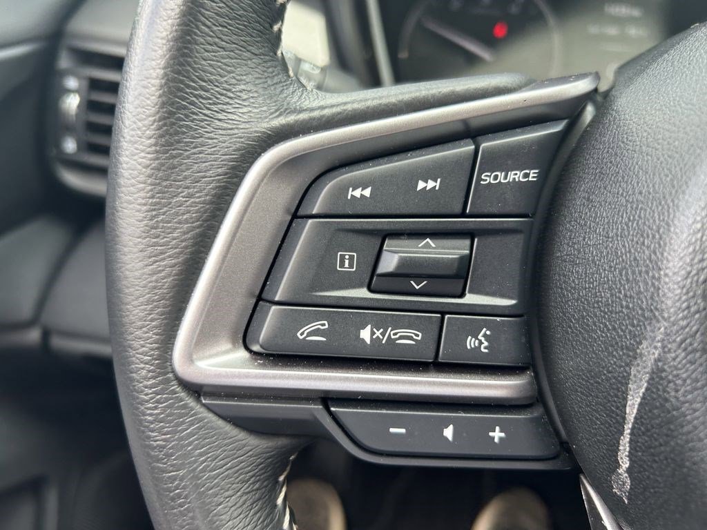 Used 2025 Subaru Legacy Premium AWD/4WD image 17