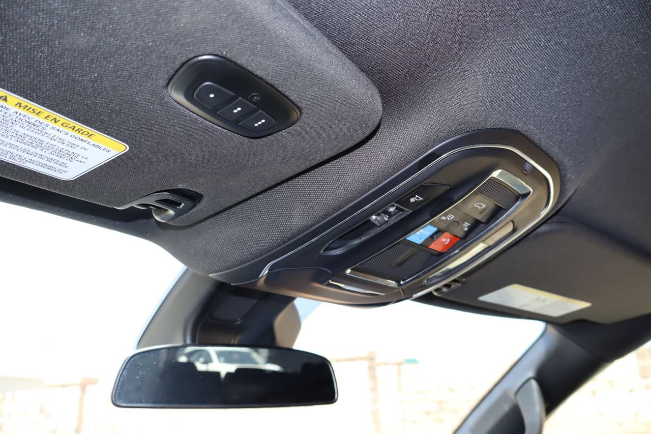 Used 2024 Jeep Wagoneer L Series II RWD image 29
