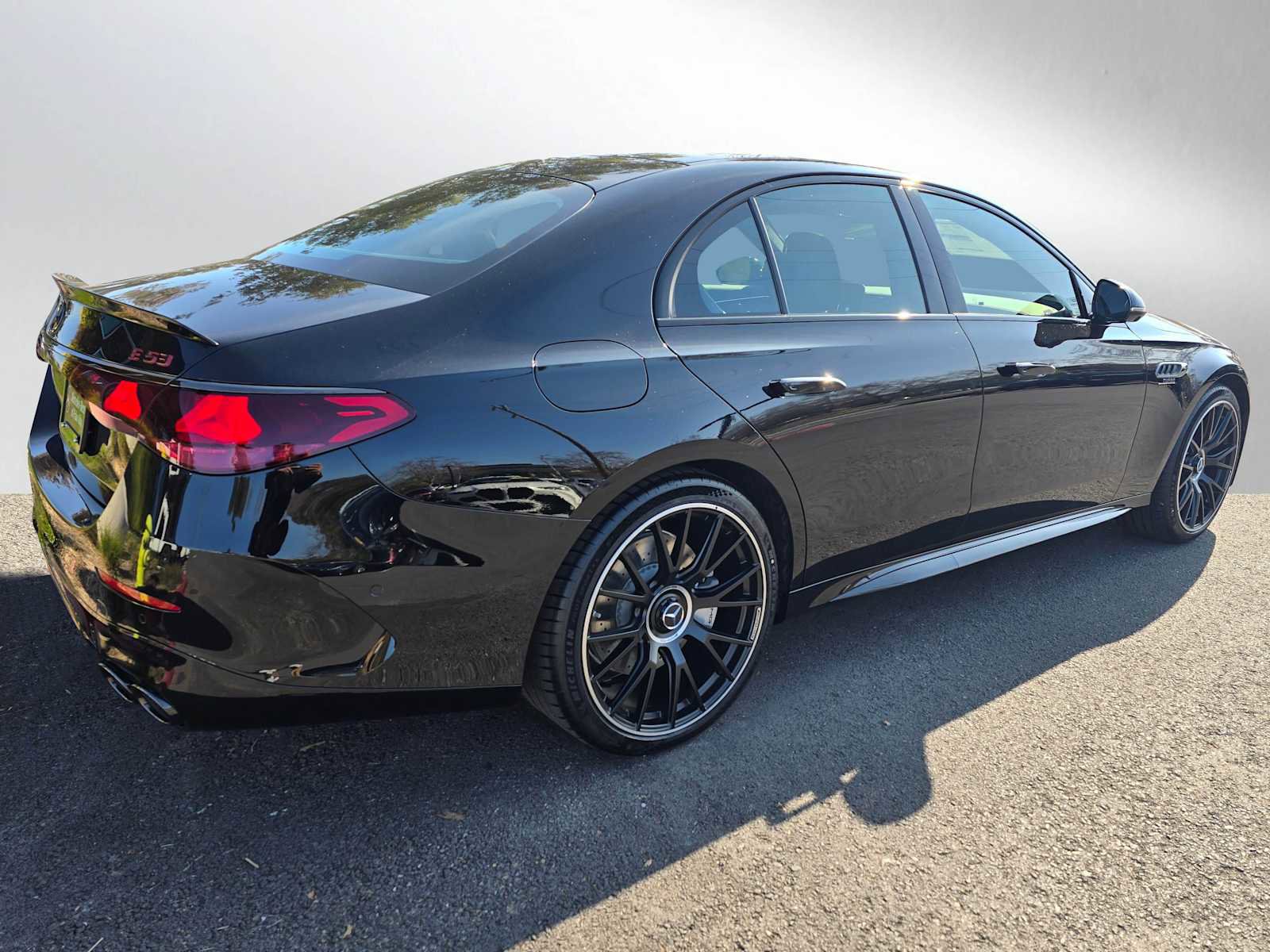 New 2026 Mercedes-Benz E 53 AMG e 4MATIC Sedan image 3