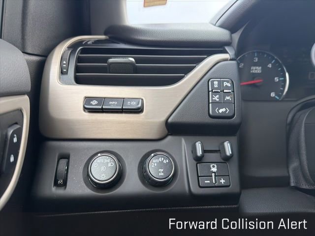 Used 2019 GMC Yukon XL Denali w/ Open Road Package image 41