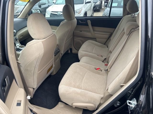 Used 2012 Toyota Highlander 4WD w/ Tech Pkg image 12