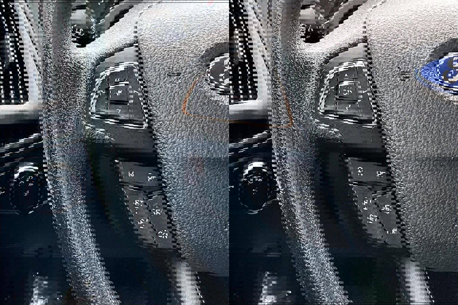 Used 2017 Ford Focus SE image 24