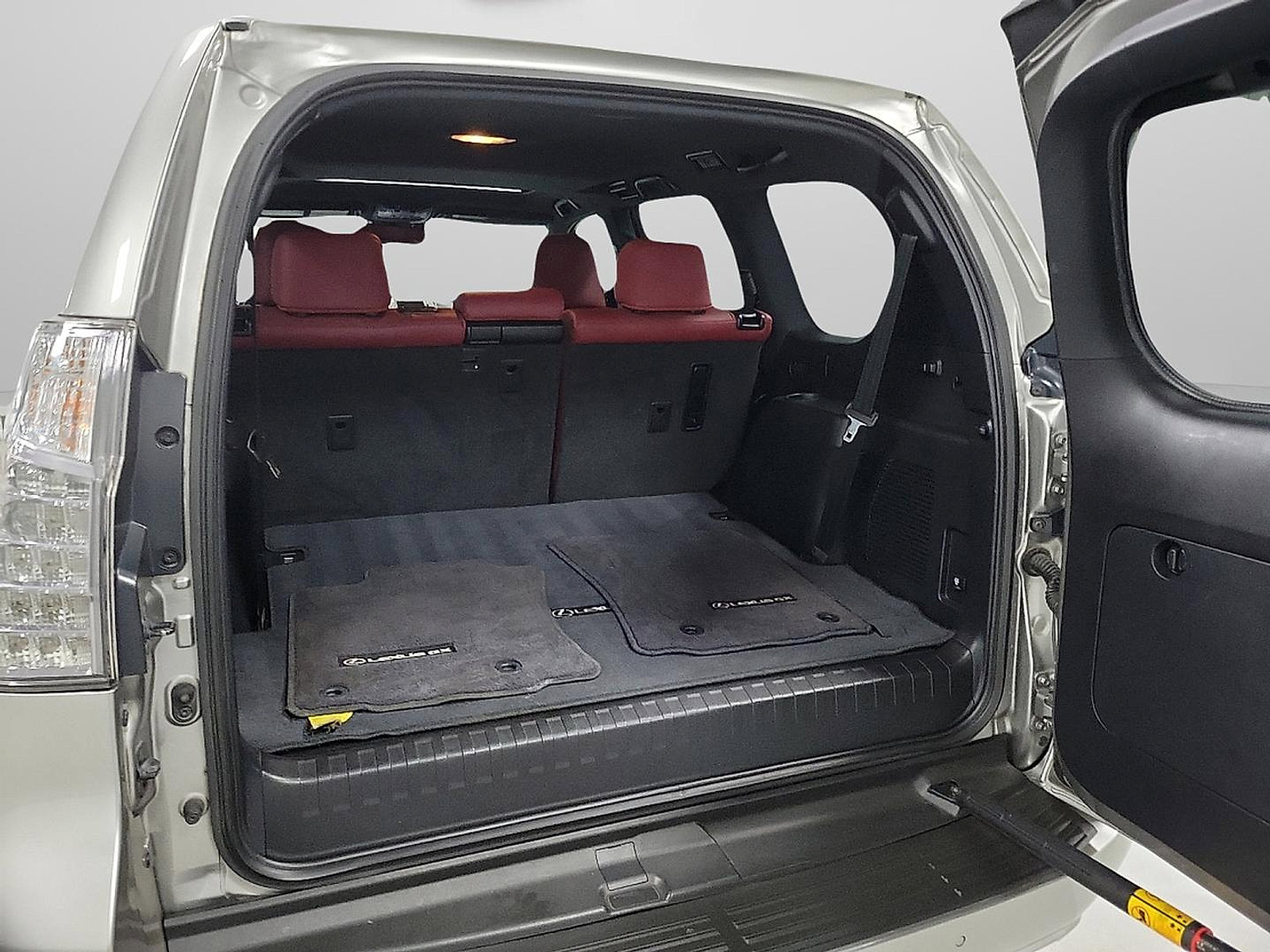 Used 2020 Lexus GX 460 Premium image 7