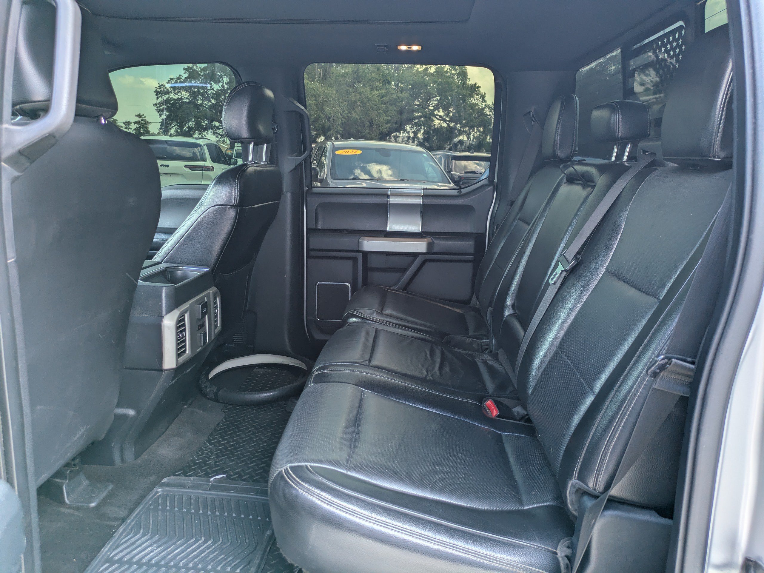 Used 2015 Ford F150 Lariat w/ Equipment Group 502A Luxury AWD/4WD image 13