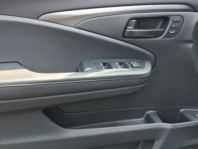 Certified 2023 Honda Passport EX-L image 13
