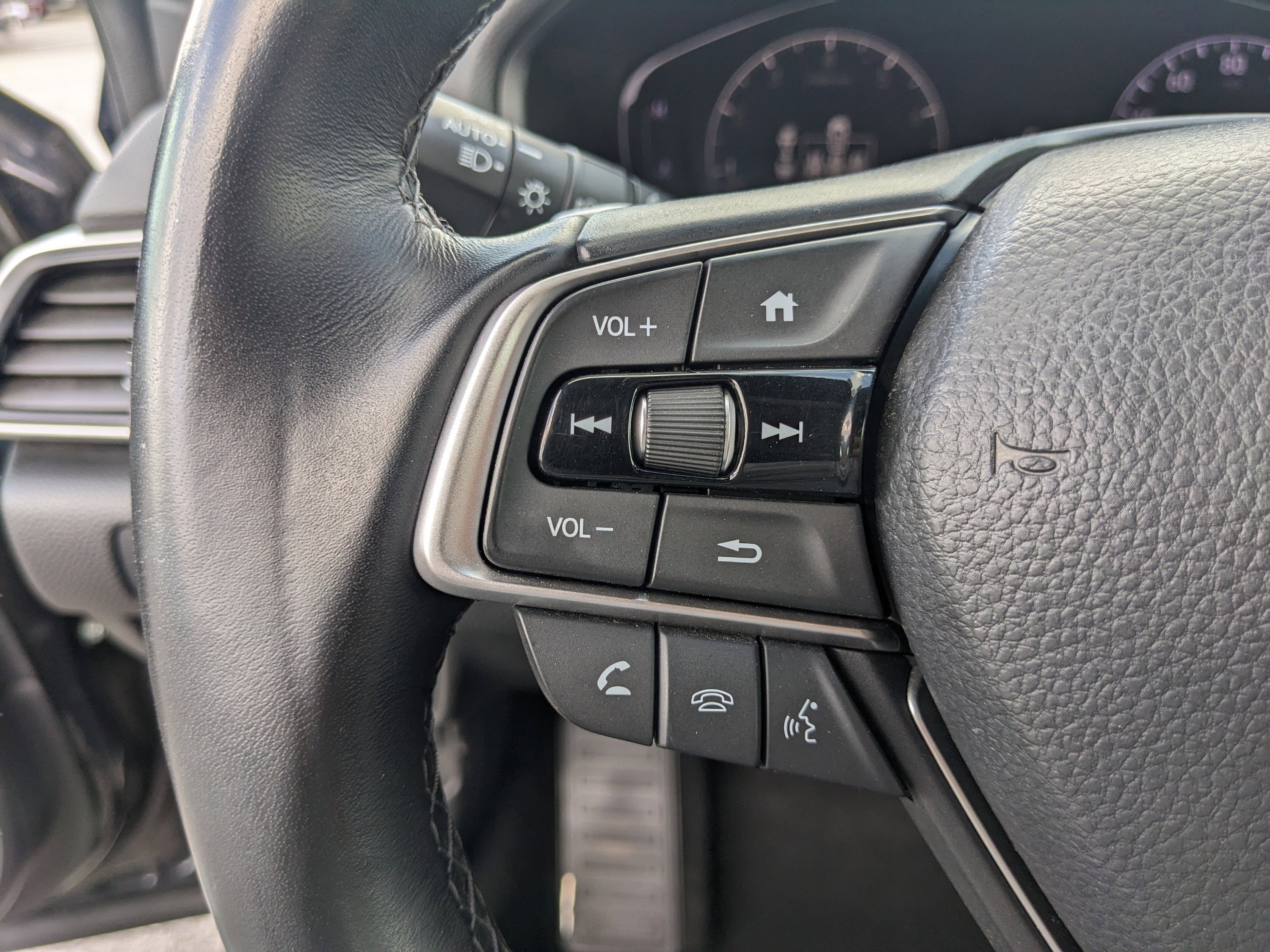 Used 2021 Honda Accord Sport image 30