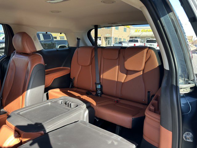 Used 2024 Kia Carnival SX image 18
