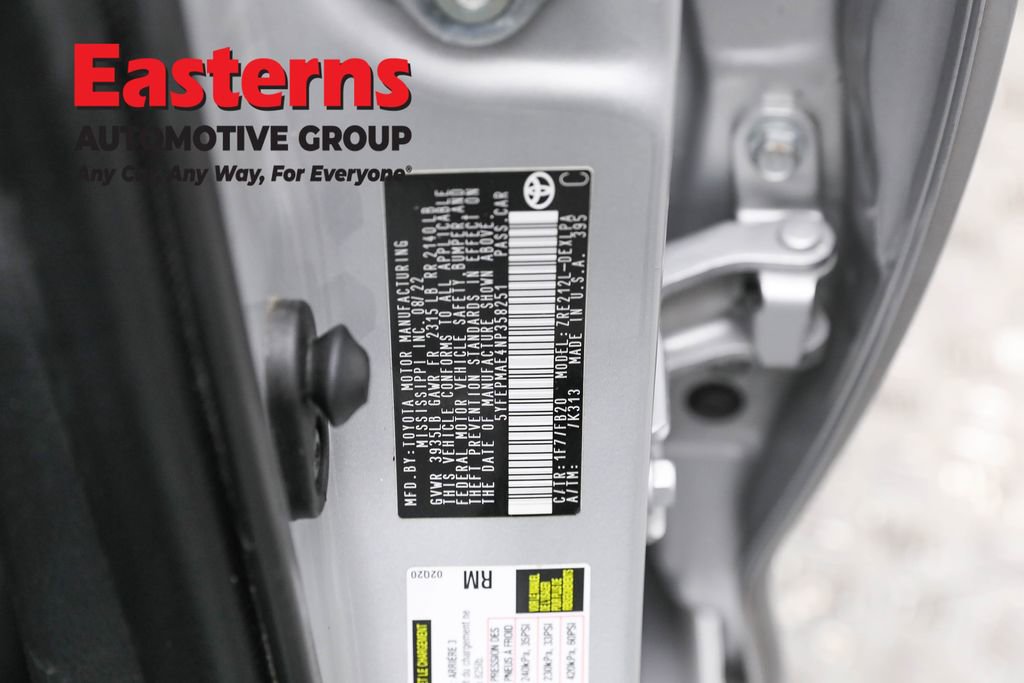 Used 2022 Toyota Corolla LE FWD image 34