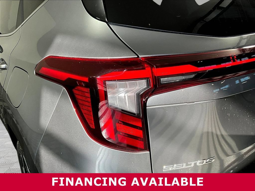 Used 2024 Kia Seltos SX w/ SX Sunroof Package AWD/4WD image 21