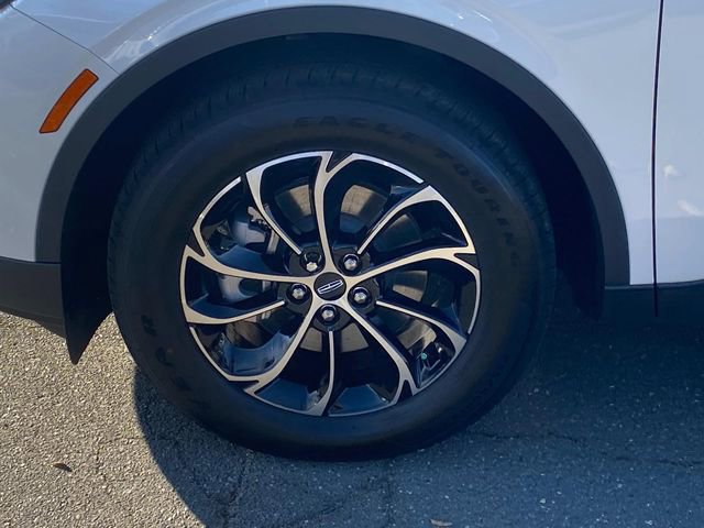 Used 2026 Lincoln Nautilus Premier w/ Equipment Group 102A image 5