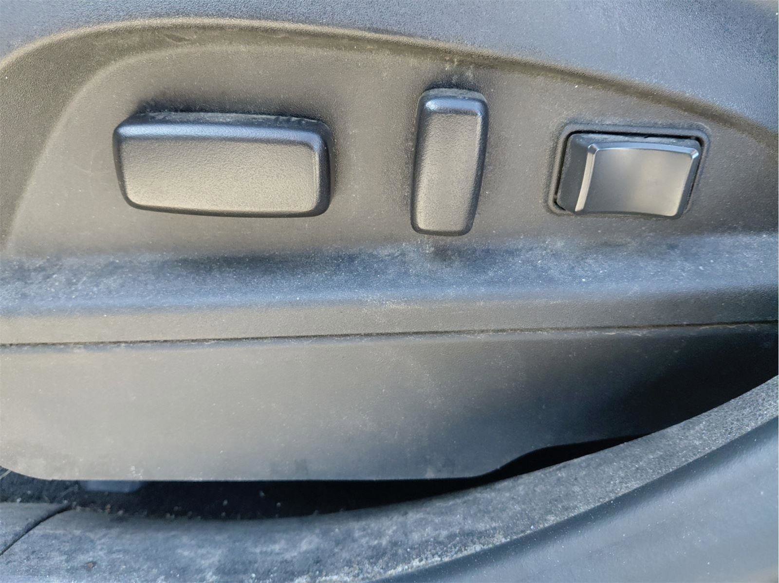 Used 2016 Chevrolet Equinox LT w/ Convenience Package image 26