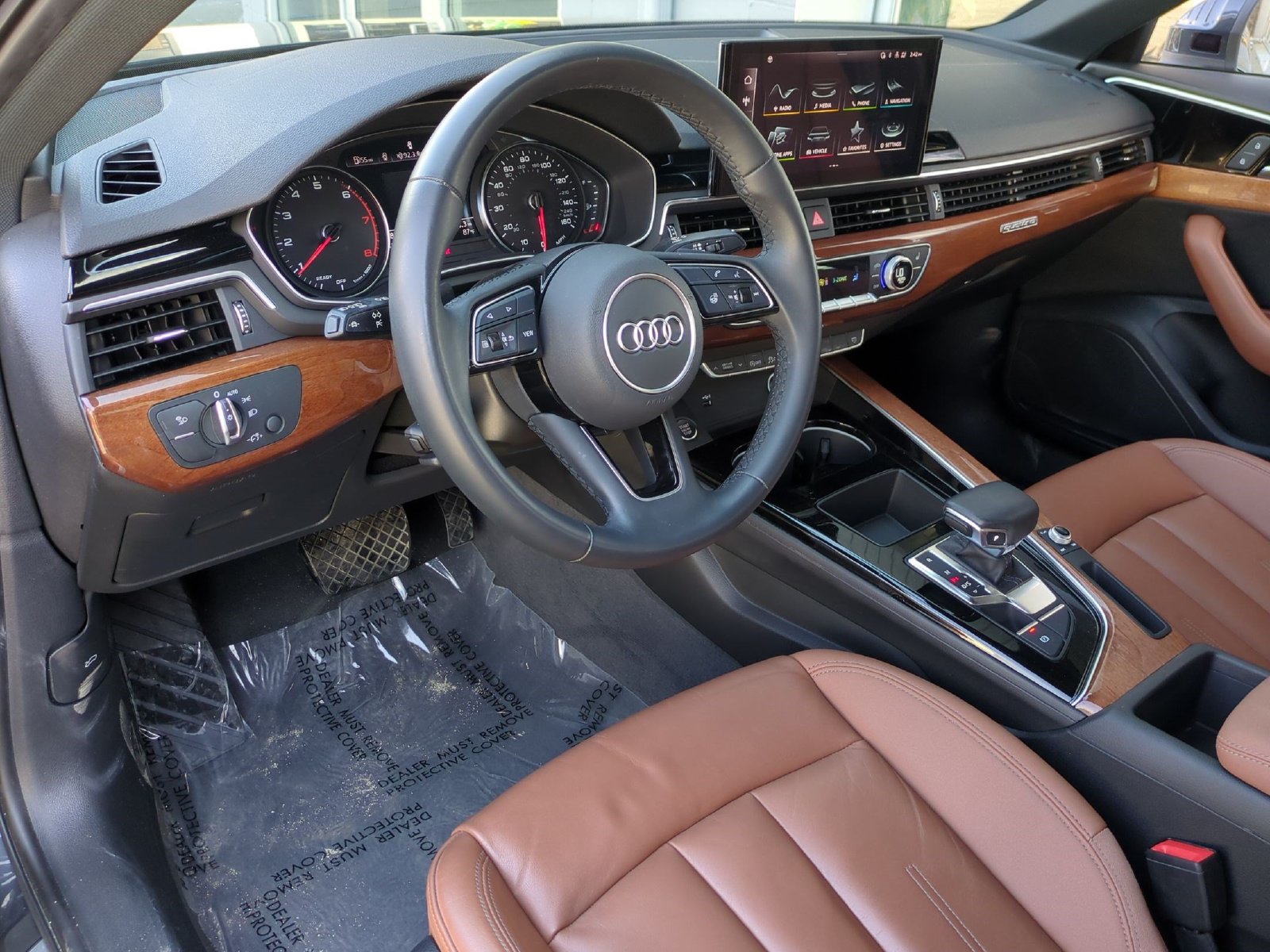 Used 2023 Audi A4 2.0T Premium w/ Convenience Package AWD/4WD image 15