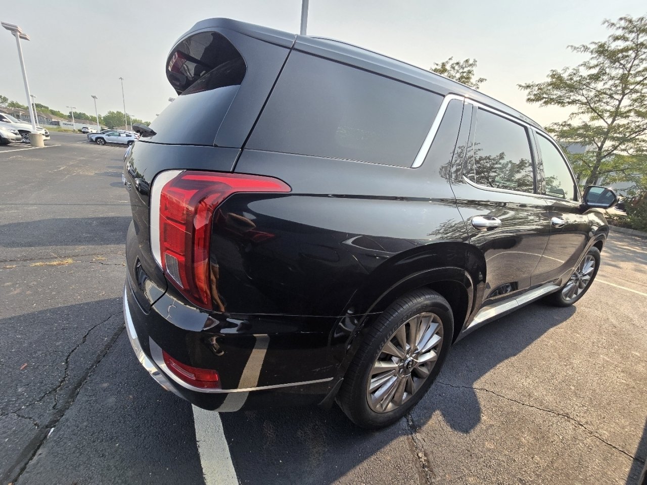 Used 2020 Hyundai Palisade Limited FWD image 6