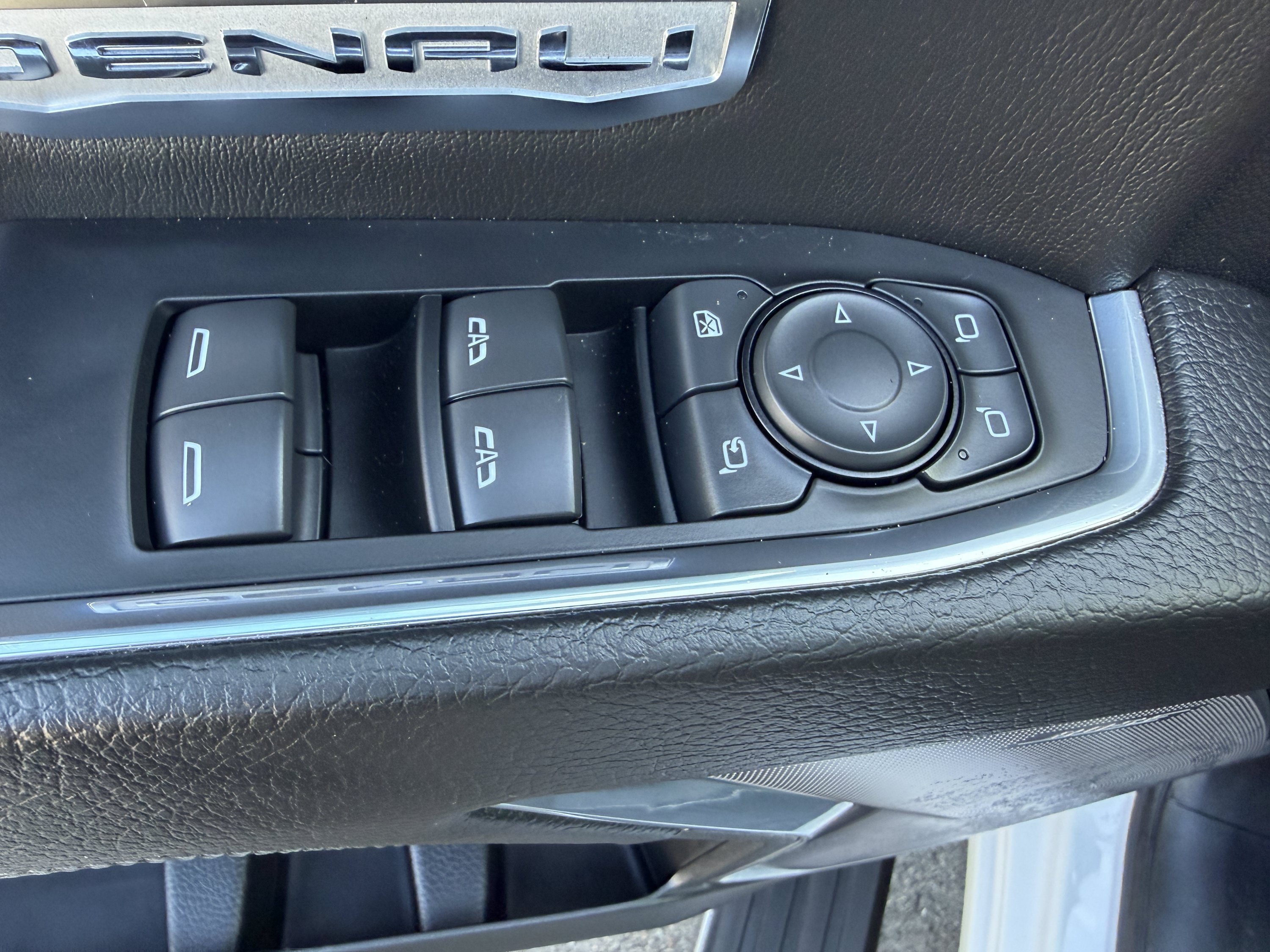 Used 2023 GMC Sierra 1500 Denali w/ Denali Reserve Package AWD/4WD image 26