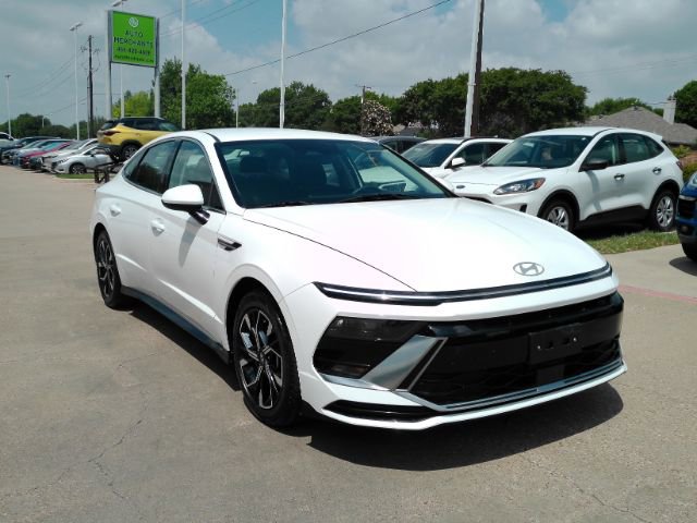 Used 2024 Hyundai Sonata SEL FWD image 4
