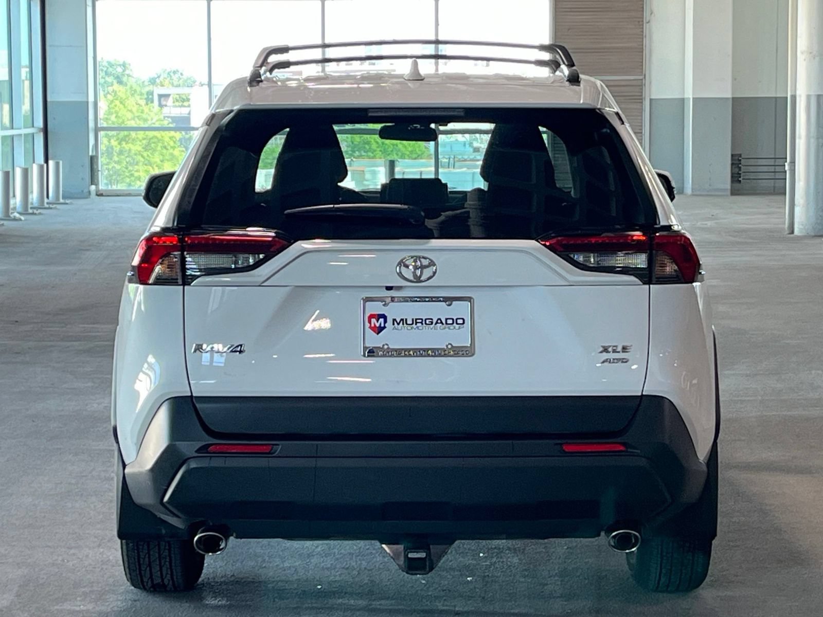 Used 2022 Toyota RAV4 XLE w/ Convenience Package AWD/4WD image 9