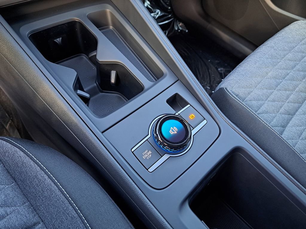 New 2026 Volkswagen Tiguan S image 9