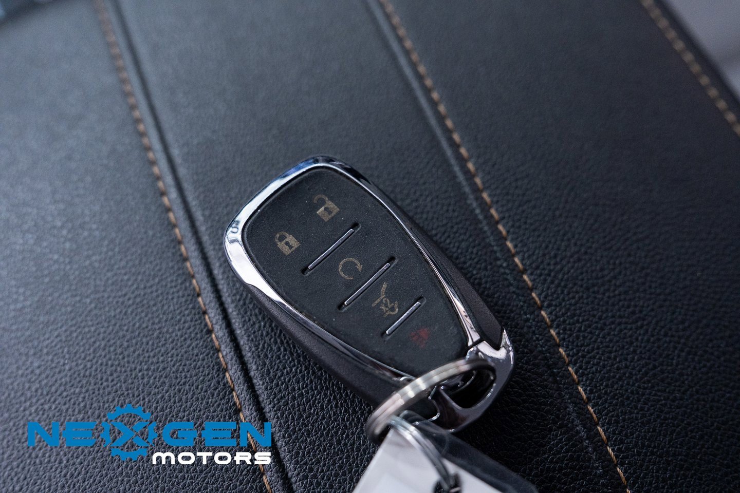 Used 2020 Chevrolet Traverse LT image 29