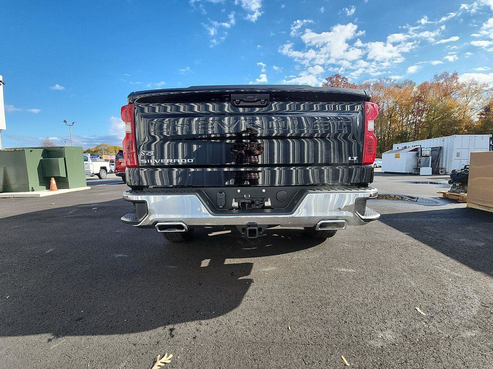New 2026 Chevrolet Silverado 1500 LT w/ Z71 Off-Road Package image 4