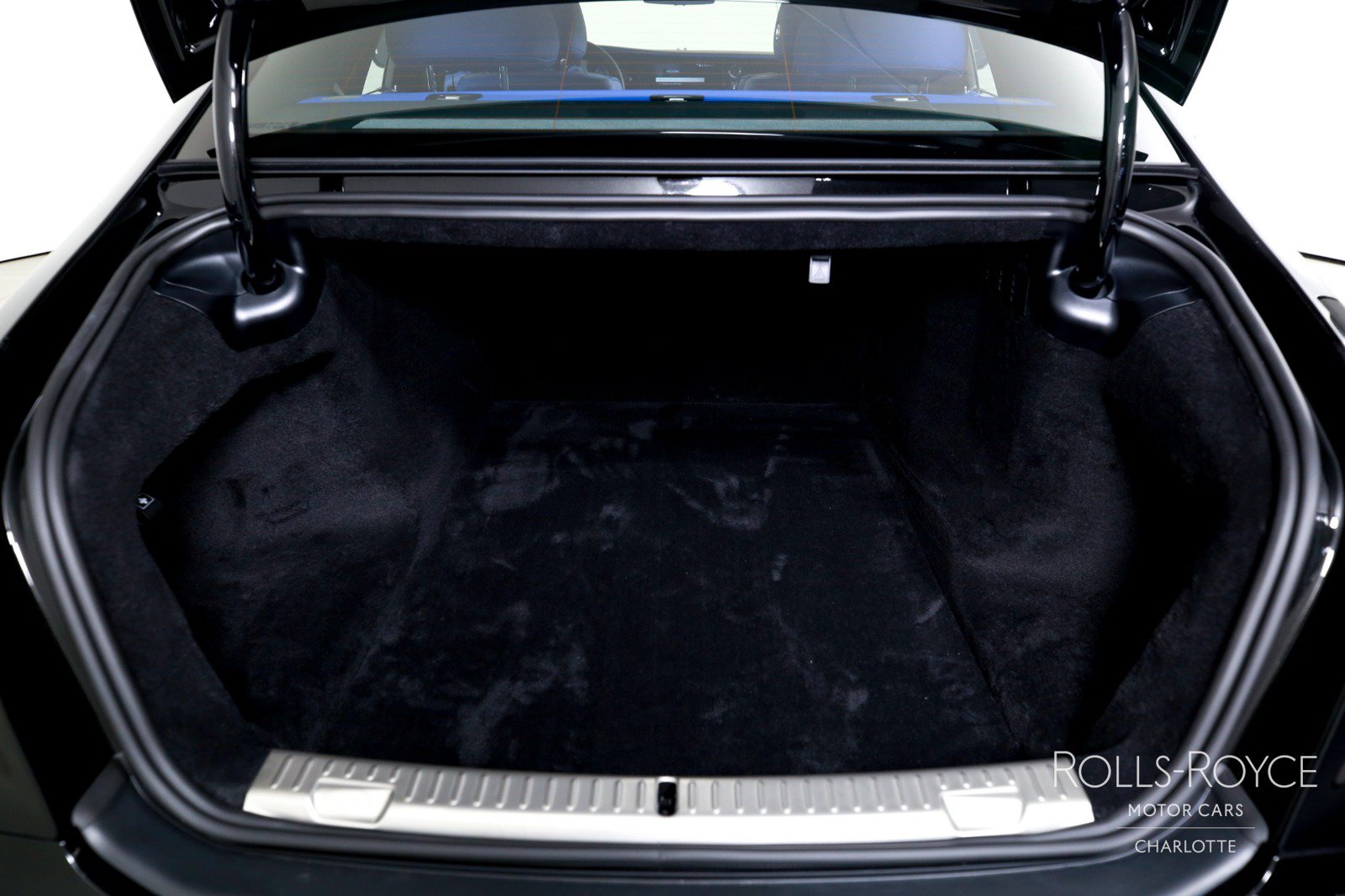 New 2027 Rolls-Royce Ghost AWD/4WD image 22