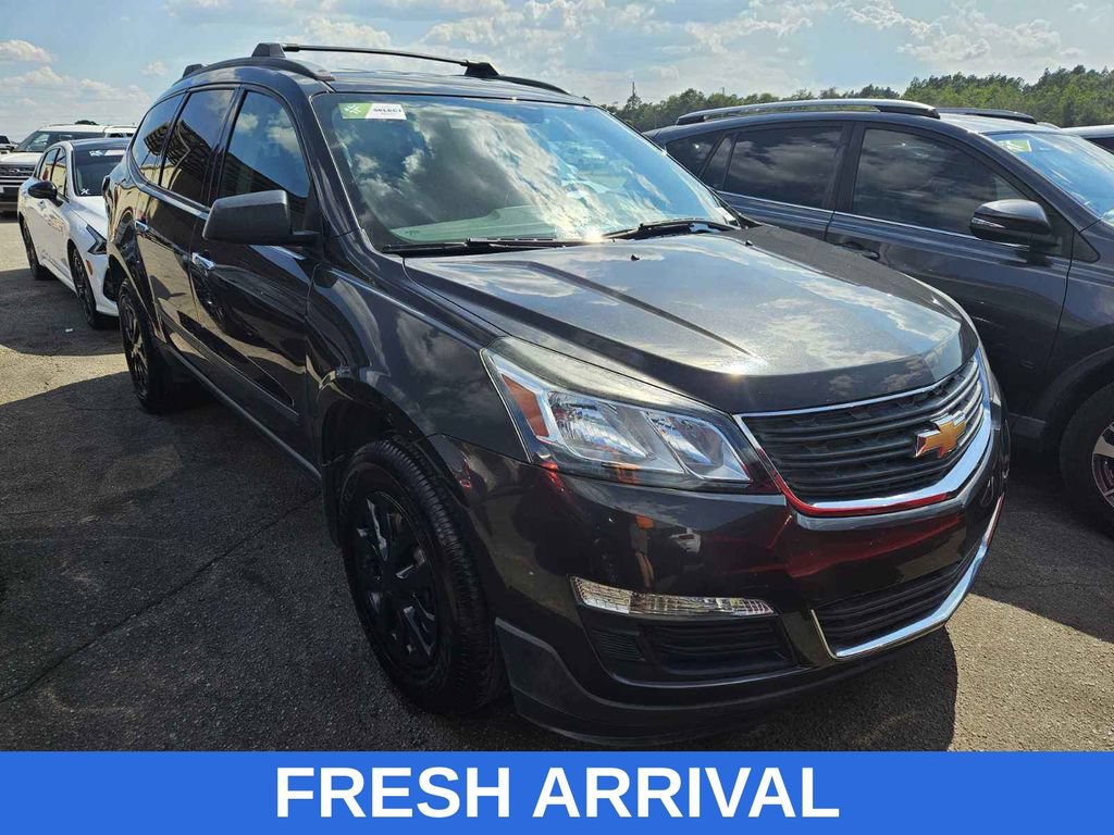 Used 2017 Chevrolet Traverse LS FWD video 1