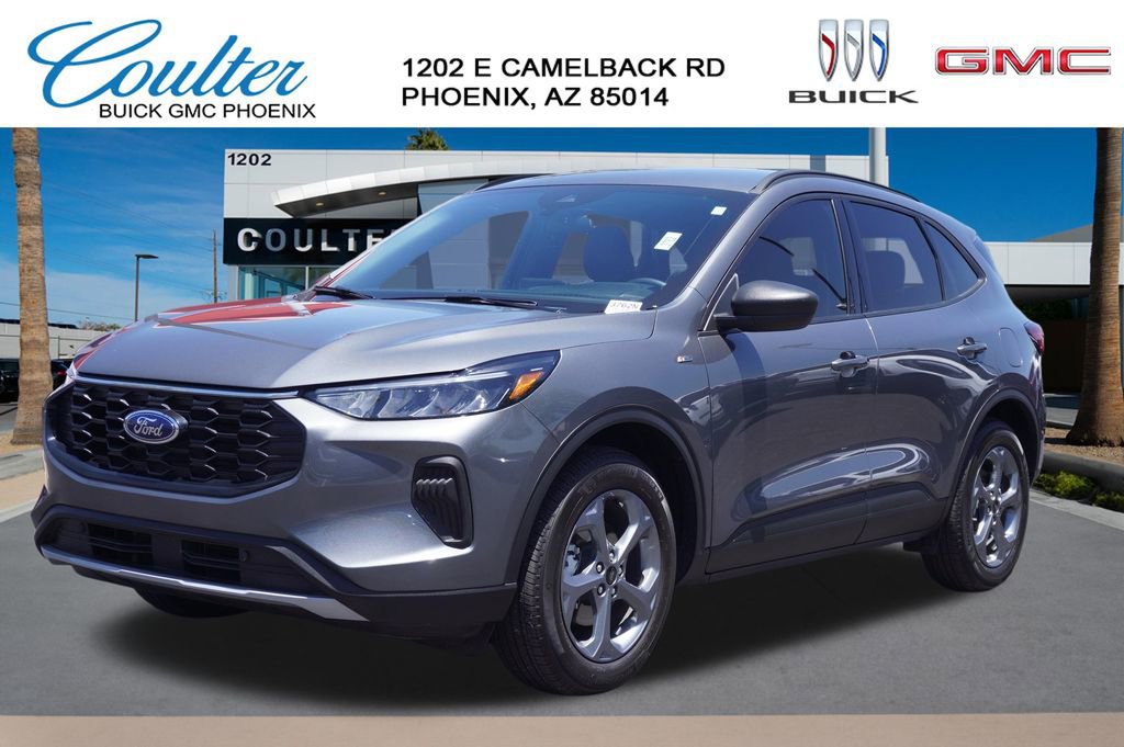 Used 2025 Ford Escape ST-Line w/ Equipment Group 301A FWD image 1