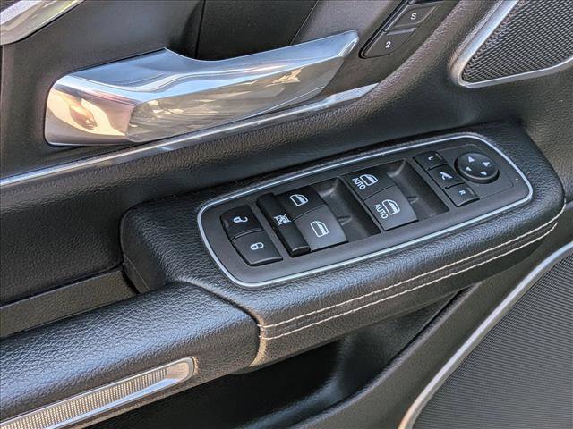 Used 2023 RAM 1500 Laramie AWD/4WD image 11