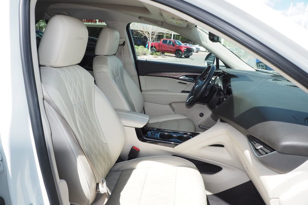 Used 2023 Buick Envision Avenir AWD/4WD image 18