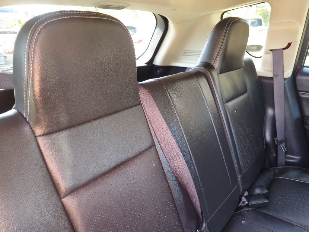 Used 2017 Jeep Compass High Altitude FWD image 46