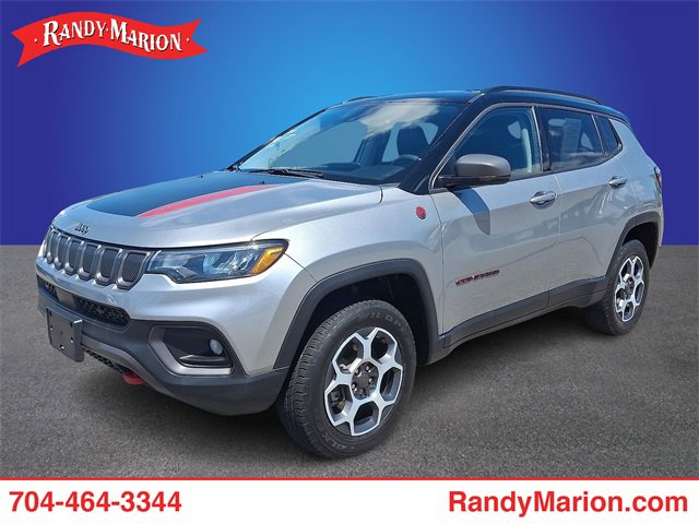 Used 2022 Jeep Compass Trailhawk image 1