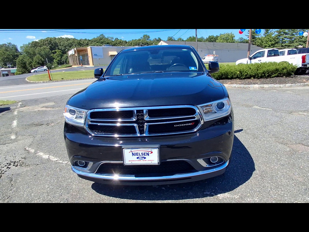 Used 2020 Dodge Durango SXT AWD/4WD image 3